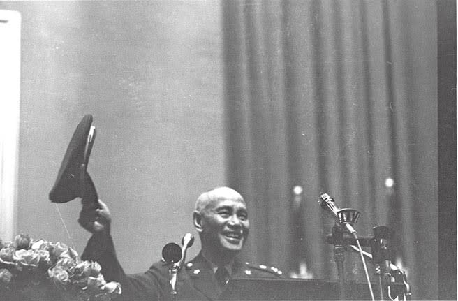 1969年1月1日，時任總統蔣中正主持元旦中樞開國紀念典禮。（本報系資料照片）
