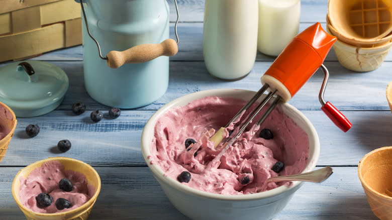 homemade ice cream ingredients mixer