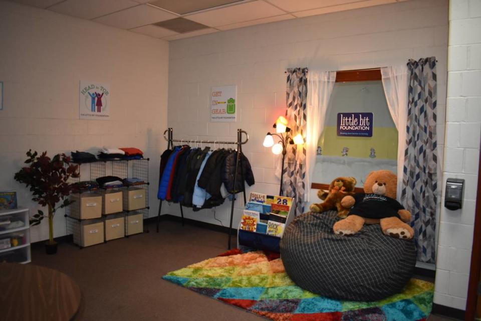 The Little Bit Foundation has a “boutique” on the second floor of Annette Officer Elementary School in East St. Louis where students can go to get everyday essentials. The Little Bit Foundation