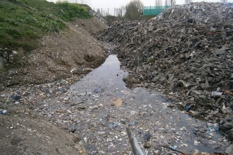 Liquid from the waste running into the ditches in the conservation area