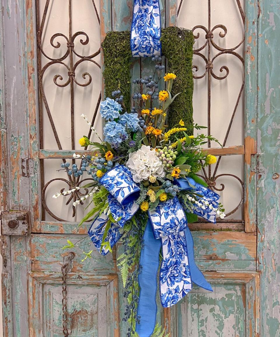 Rectangular wreath