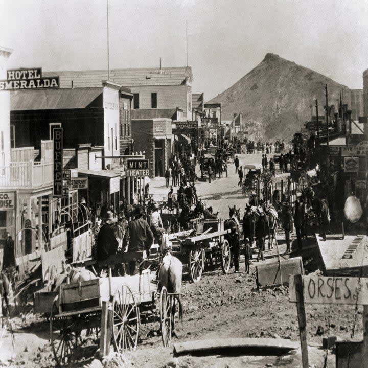 he new century came in with a golden shower. Gold was discovered at Goldfield, Nevada, in 1902 and six months later there was a bustling frontier town on the site