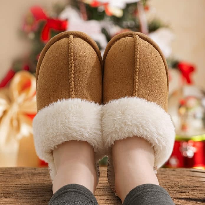 Litfun Women's Fuzzy Memory Foam Slippers (Photo via Amazon)