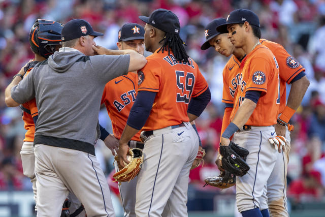 Jeremy Peña, Ryan Pressly Lift Houston Astros Over Los Angeles Angels With  Late-Game Heroics - Sports Illustrated Inside The Astros