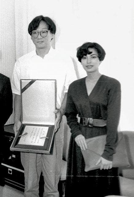 1987年，楊德昌《恐怖分子》獲盧卡諾國際影展銀豹獎，蔡琴以妻子身分出席楊德昌在新聞局的表揚典禮。（中央社）
