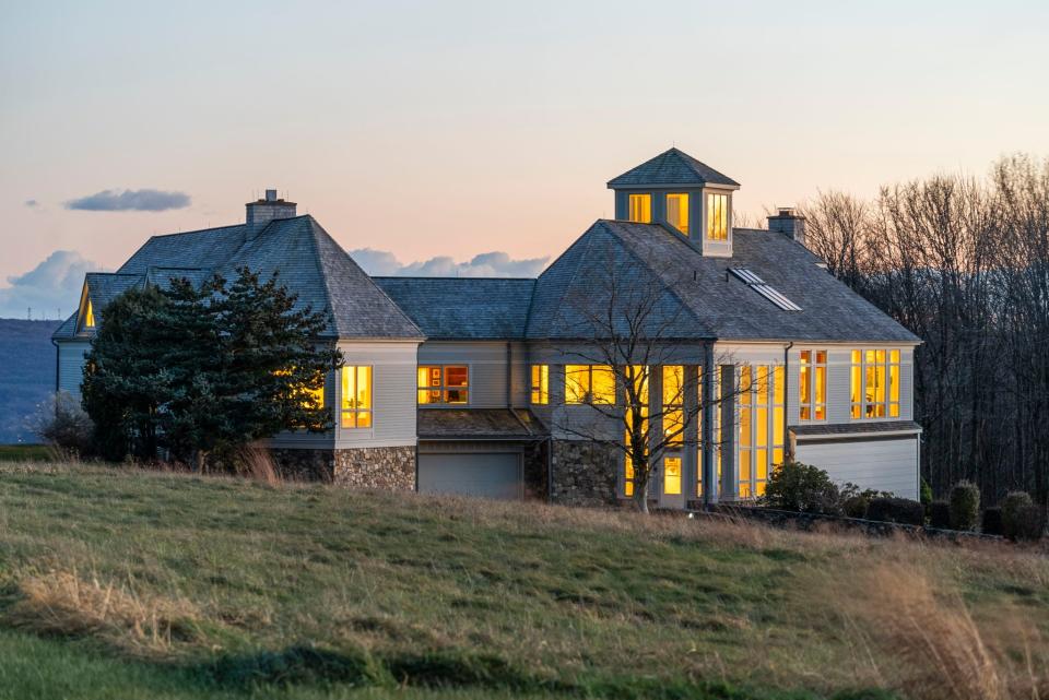 Home in Bristol, Connecticut, with FAA-approved airstrip.