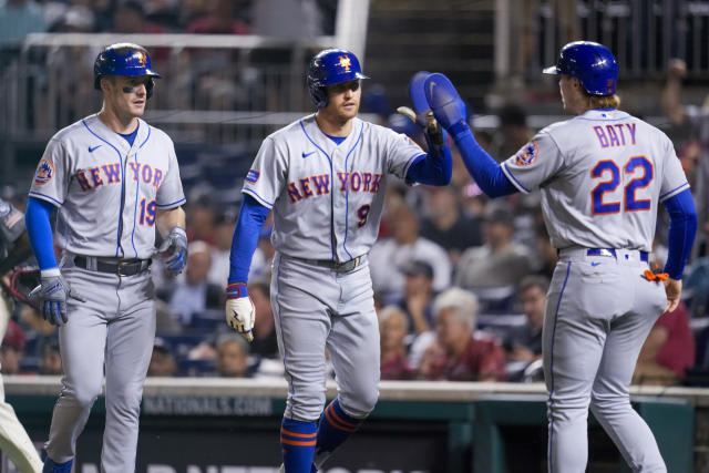 Francisco Lindor lifts Mets past Yankees with 3 home runs after