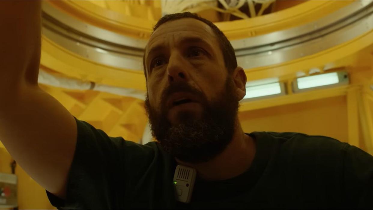  Adam Sandler in Spaceman trailer. 