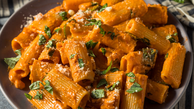 herb and cheese penne pasta