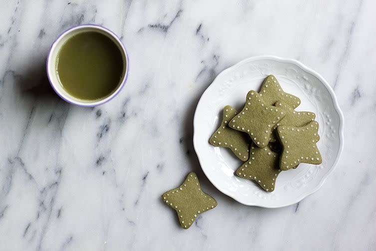 <p>We love flavoring desserts with the distinct, bitter flavor of <a href="https://food52.com/shop/products/2046-japanese-matcha-green-tea?utm_source=yahoofood&utm_medium=referral&utm_campaign=cookiesaroundtheworld" rel="nofollow noopener" target="_blank" data-ylk="slk:matcha;elm:context_link;itc:0;sec:content-canvas" class="link ">matcha</a> tea, and these cookies are no exception. <b>Try the <b><b><a href="https://www.food52.com/recipes/39366-matcha-butter-cookies?utm_source=yahoofood&utm_medium=referral&utm_campaign=cookiestomovetothetopofyourlist" rel="nofollow noopener" target="_blank" data-ylk="slk:Matcha Butter Cookies;elm:context_link;itc:0;sec:content-canvas" class="link ">Matcha Butter Cookies</a>. </b></b></b><i>(Photo: Emiko Davies/Food52)</i></p>