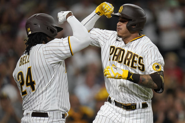 Gary Sánchez hits 2 of Padres' 4 home runs in 11-1 win over Rockies