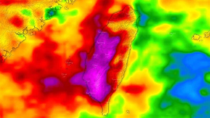 歐洲模式未來10天降雨模擬圖。（圖／翻攝自「台灣颱風論壇｜天氣特急」臉書）