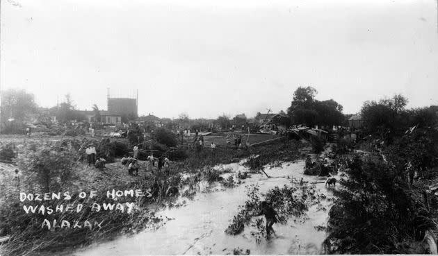 Photos from 1921 show dozens of homes washed away by the waters. (Photo: Library of Congress)