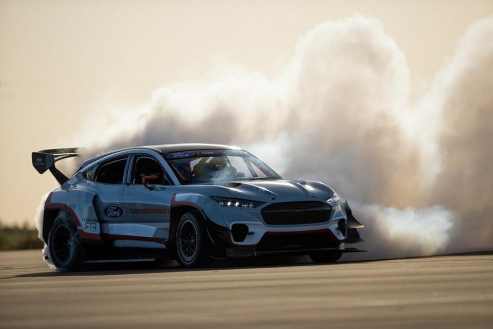 ford-performance-mustang-mach-e-1400-ken-block