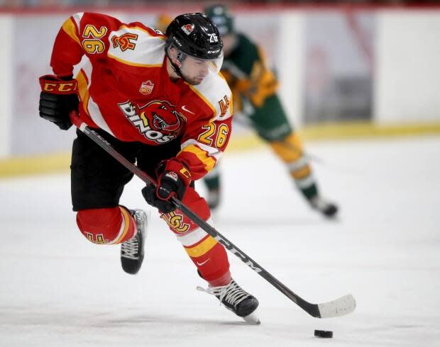 David Moll/Calgary Dinos