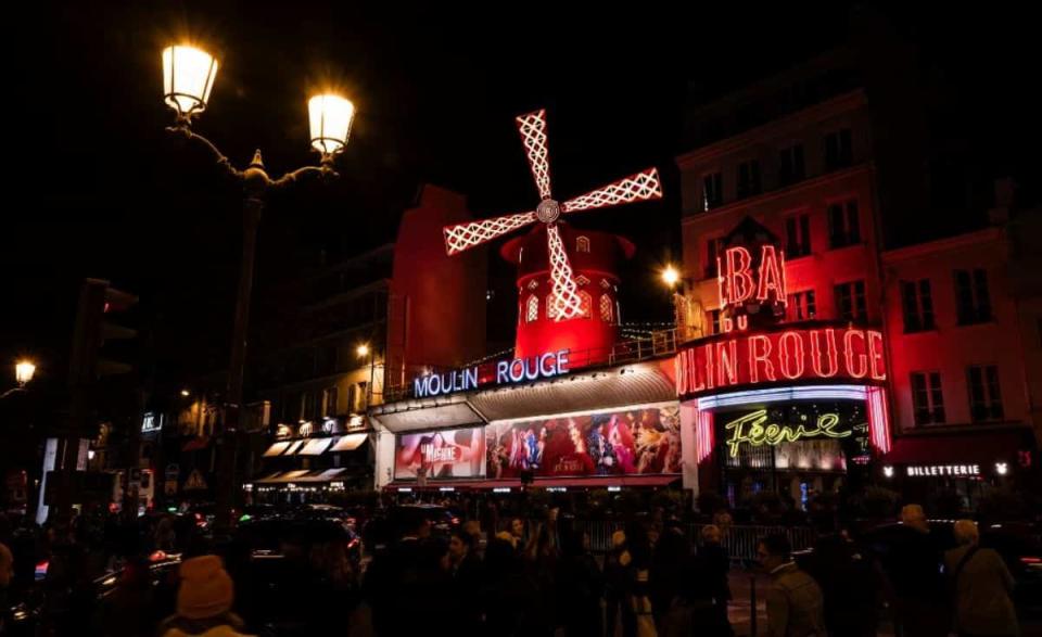 moulin rouge paris donde esta