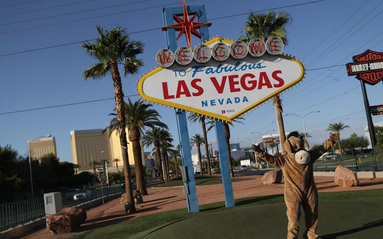 Two security guards shot in Las Vegas hotel - Getty Images North America