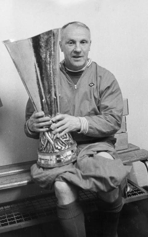Bill Shankly with the Uefa Cup in 1973 - Credit: ALLSPORT