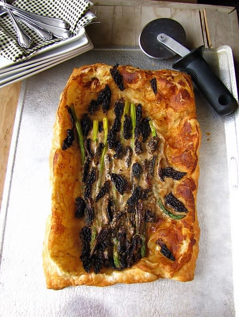 Morel mushroom and asparagus tart