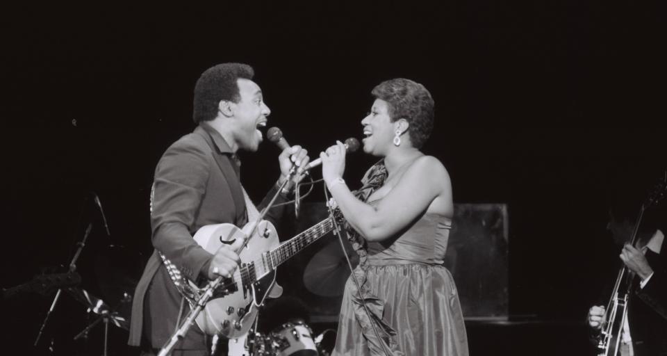 <p>Franklin performs with George Benson at the Greek Theatre, in Hollywood, California, September, 1981. (Rex) </p>