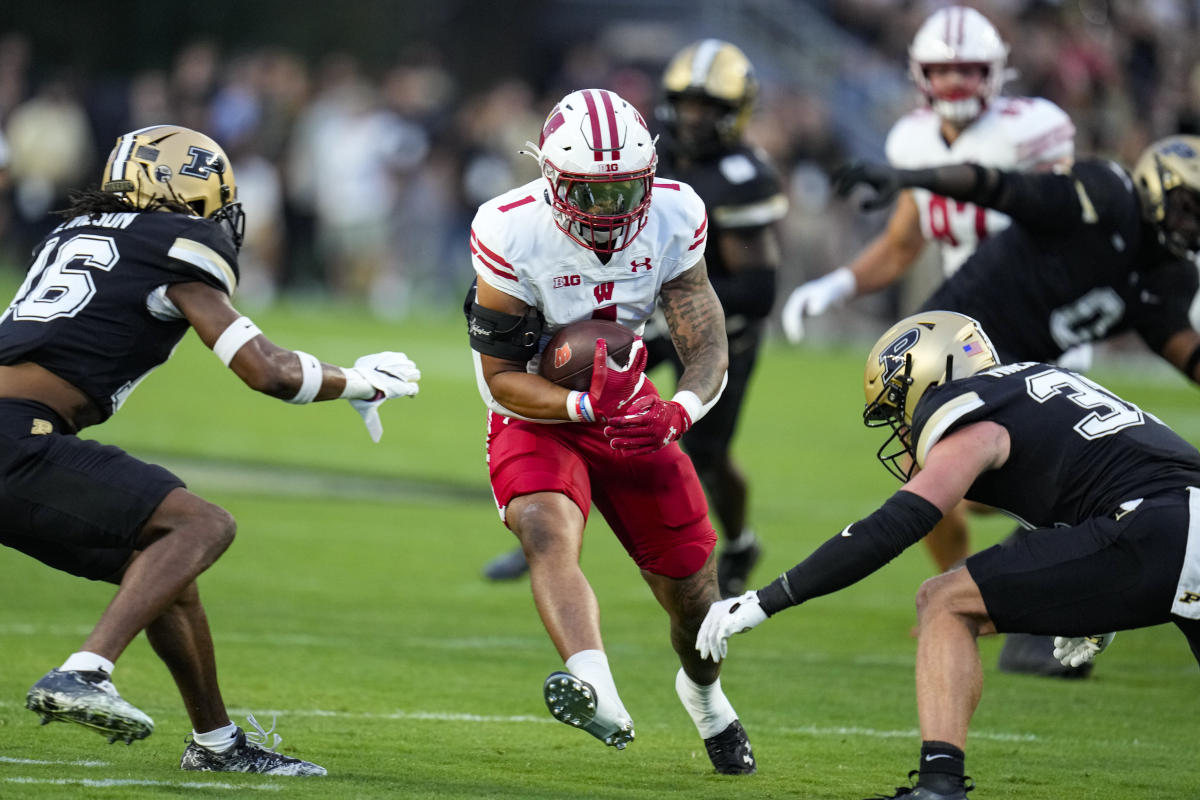 Lafayette signs 17 in Garrett's first football class 