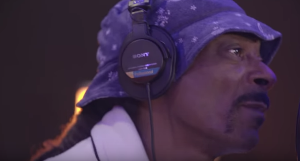 Snoop Dogg is featured in EA Sports' NHL 20 trailer. (Youtube // EA Sports NHL)