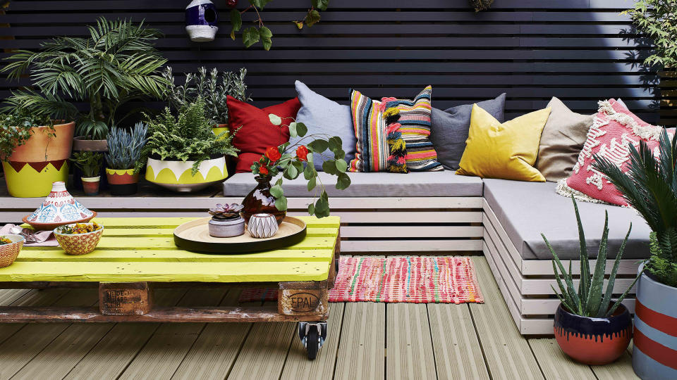 Pallet ideas for gardens: 8 quick and easy DIY projects