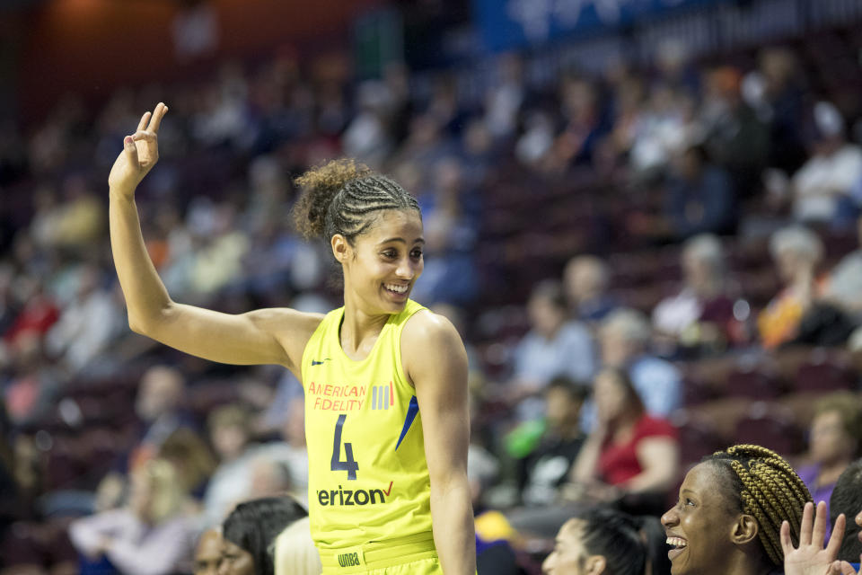 Skylar Diggins-Smith #4 of the Dallas Wings reacts on the bench during the Dallas Wings Vs New York Liberty, WNBA pre season game at Mohegan Sun Arena on May 7, 2018 in Uncasville, Connecticut. (Photo by Tim Clayton/Corbis via Getty Images)