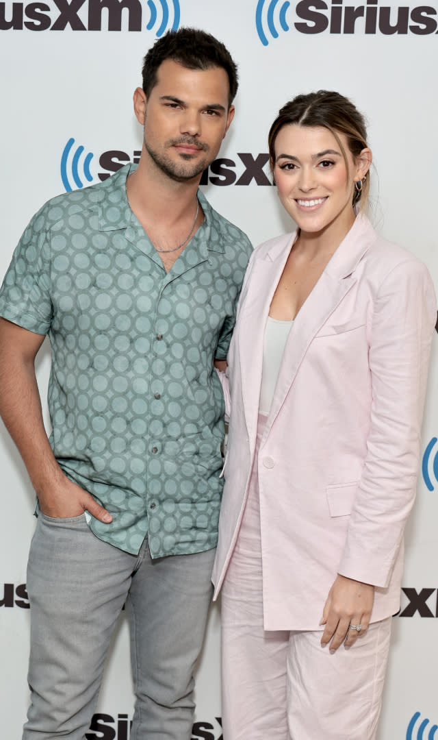 NEW YORK, NEW YORK – MAY 17: Taylor Lautner and Tay Lautner visit SiriusXM at SiriusXM Studios on May 17, 2023 in New York City. <em>Photo by Jamie McCarthy/Getty Images.</em>