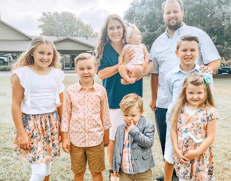 Anna Duggar, Josh Duggar, Instagram