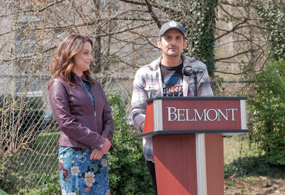 Brad Paisley and Kimberly Williams-Paisley Officially Break Ground For Free Grocery Site The Store (Jason Kempin / Getty Images)