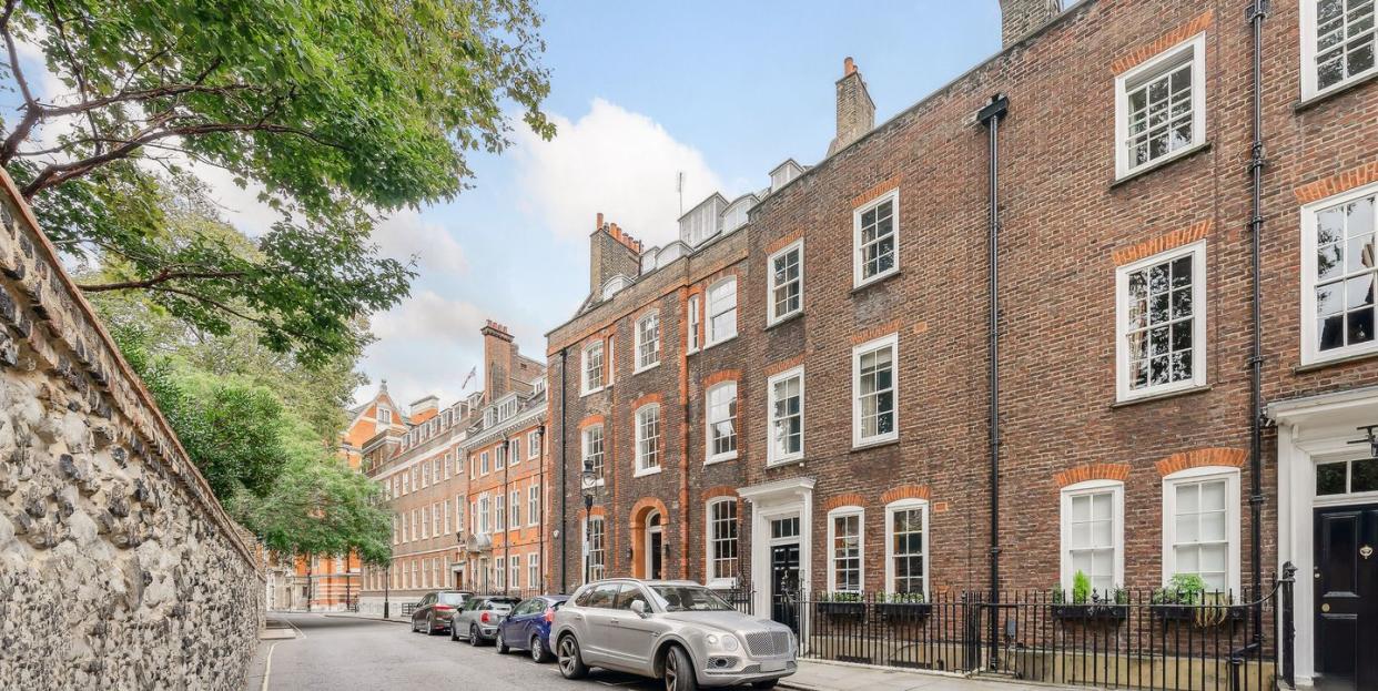 westminster townhouse for sale exterior