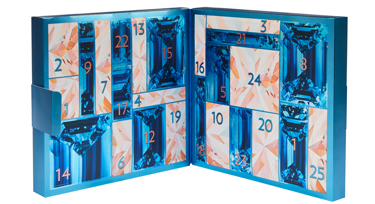 The highly anticipated 2019 No7 Beauty Advent Calendar [Photo: No7]