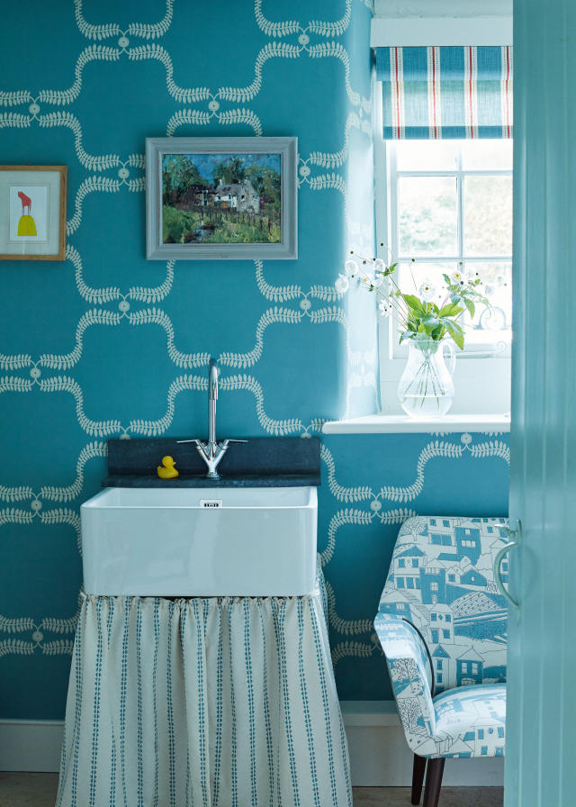 Decorating with Blue: A Modern Twist on a Classic Favorite - Tidbits&Twine