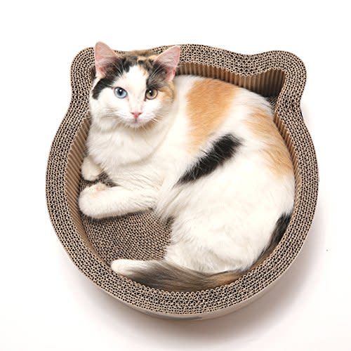 Cat-Shaped Scratcher Bed