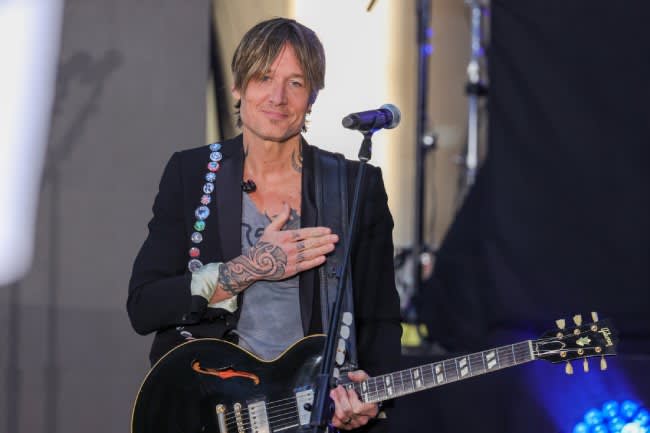 keith-urban-mourns-loss