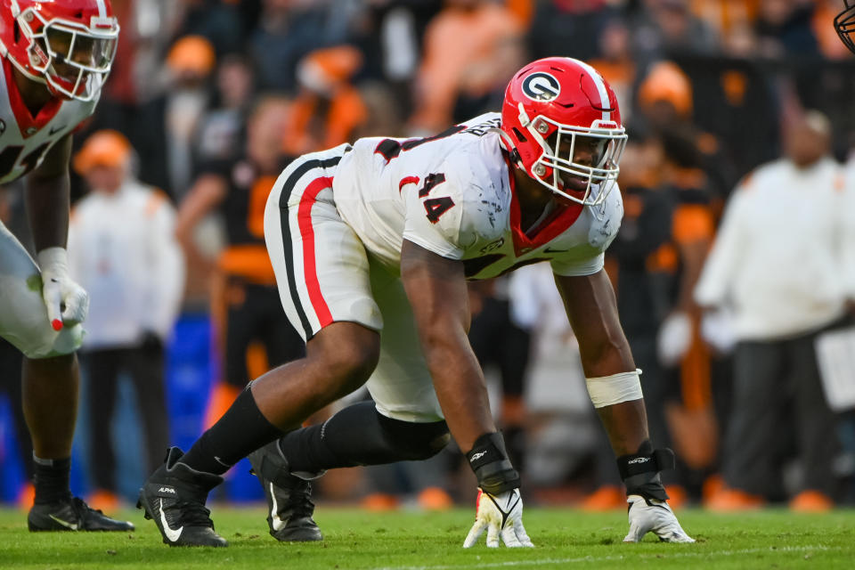 KNOXVILLE, TN - NOVEMBER 13: Georgia defensive lineman Travon Walker (44) down and ready for action during the NCAA football game between the Georgia Bulldogs and the Tennessee Volunteers at Neyland Stadium in Knoxville, TN. (Photo by Kevin Langley/Icon Sportswire via Getty Images)