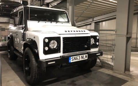 Land Rover Defender RJ Bespoke L/T test