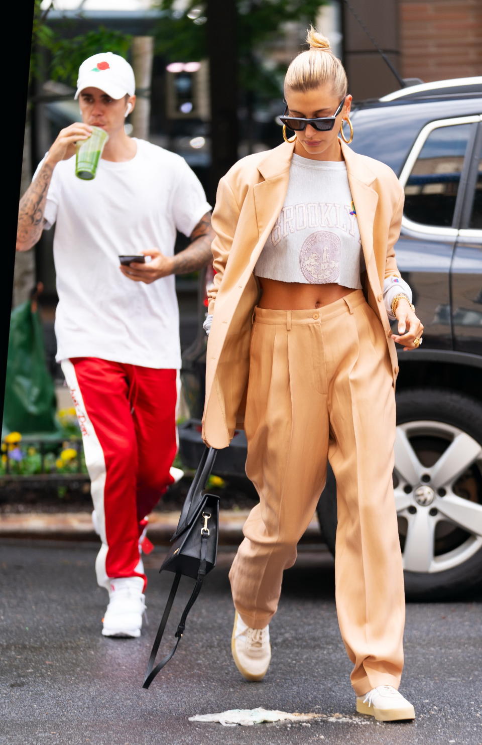 Justin Bieber sips on green juice when out and about with wife Hailey Bieber on 4 May 2019 in New York City. [Photo: Getty]