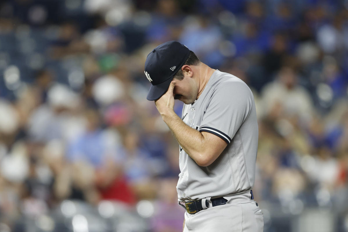 Carlos Rodon ammette di aver voltato le spalle all’allenatore degli Yankees all’inizio della debacle: “Davvero imbarazzante”