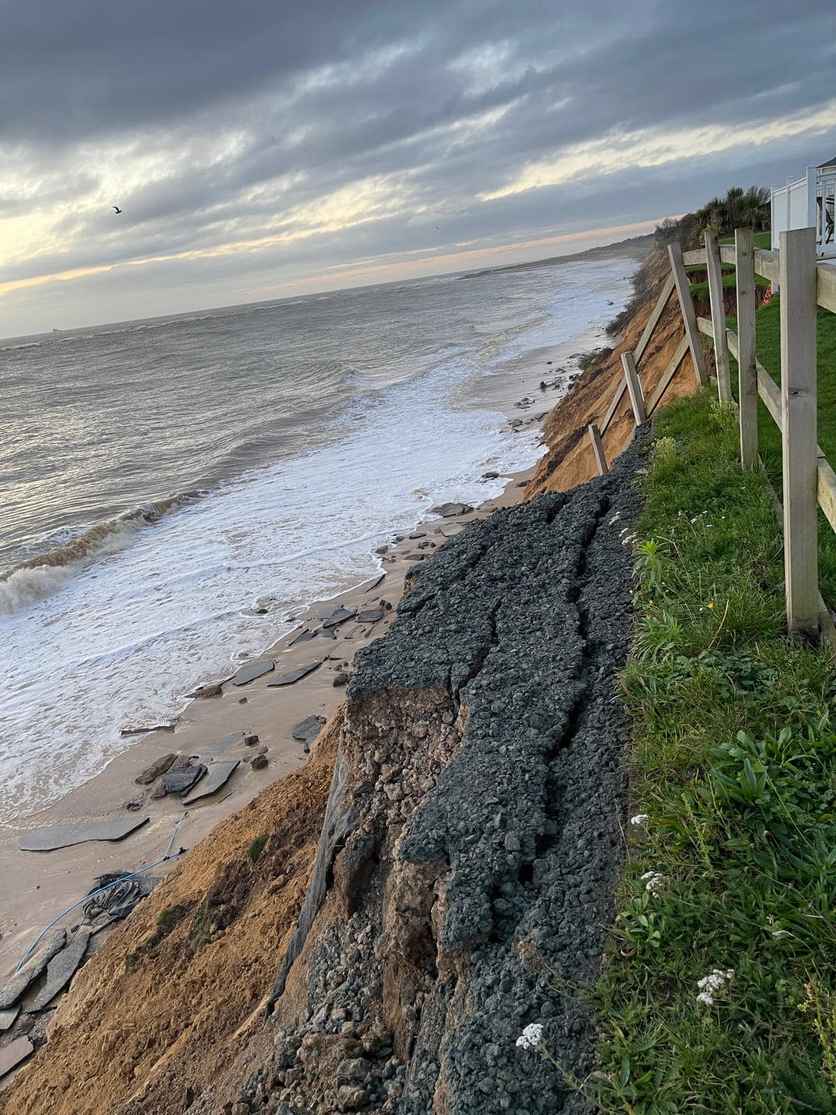 Visitors were evacuated as a safety measure. (HM Coastguard Lowestoft) 