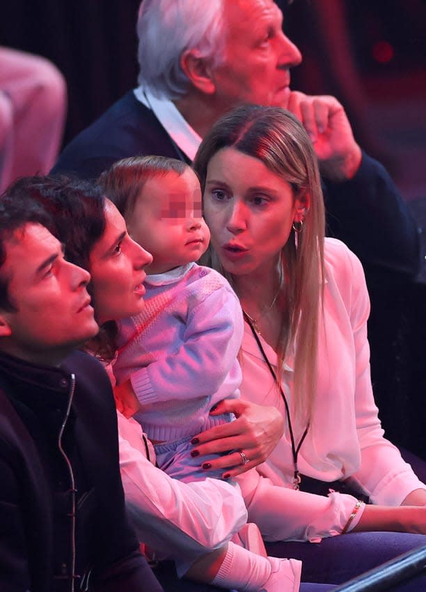 Mery Perelló y Maribel Nadal con el pequeño Rafael