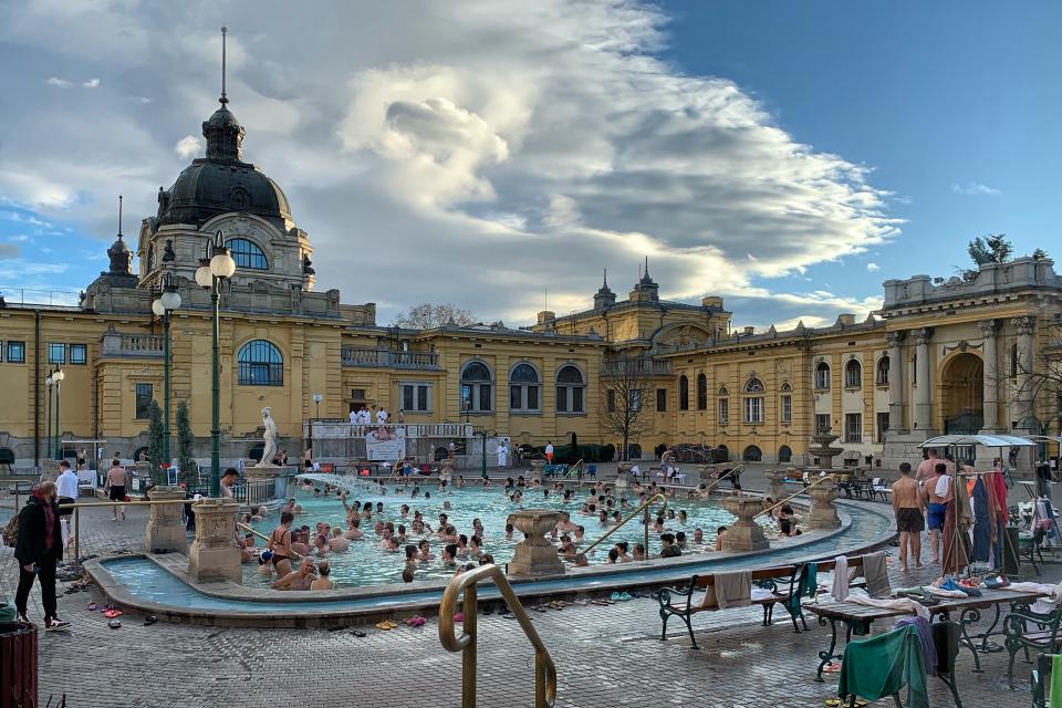 Balneario de Széchenyi, en Budapest, Hungría. Foto: Julia Alegre