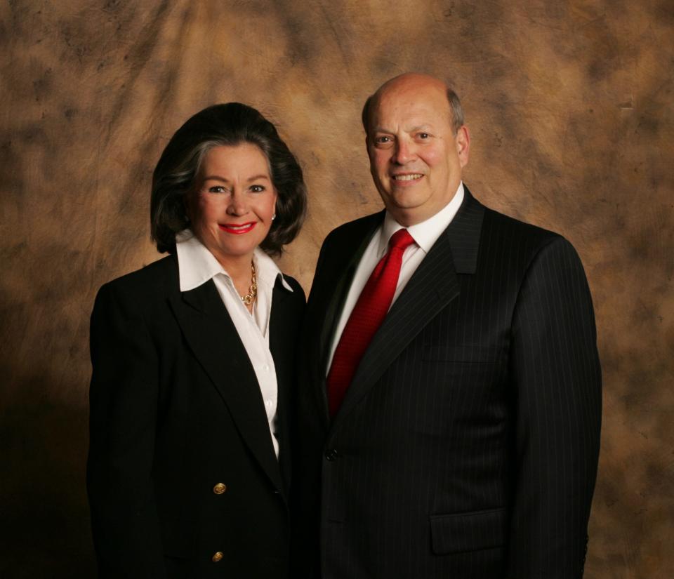 Ann and John Wolfe photographed in the Columbus Dispatch photo studio in 2006.