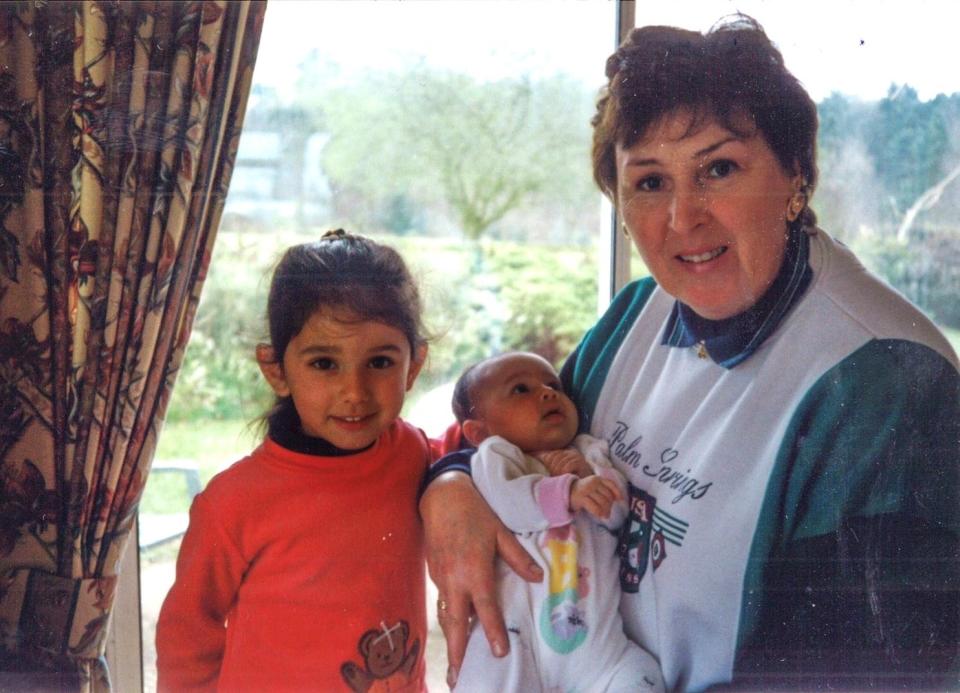 Layla Andrews and her sister with their nanLayla Andrews