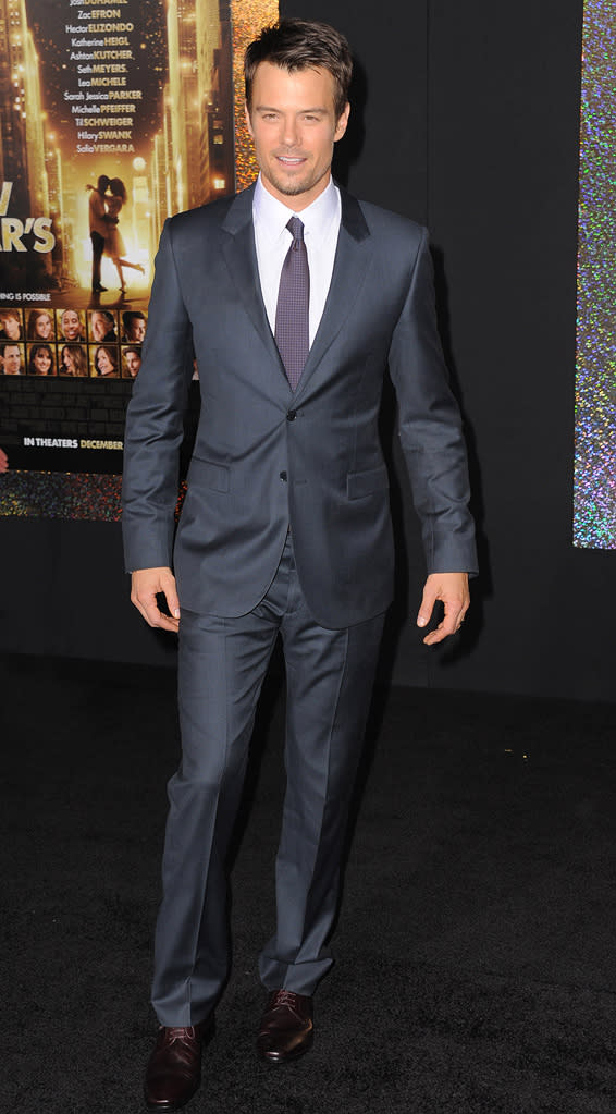 New Year's Eve LA Premiere 2011 Josh Duhamel