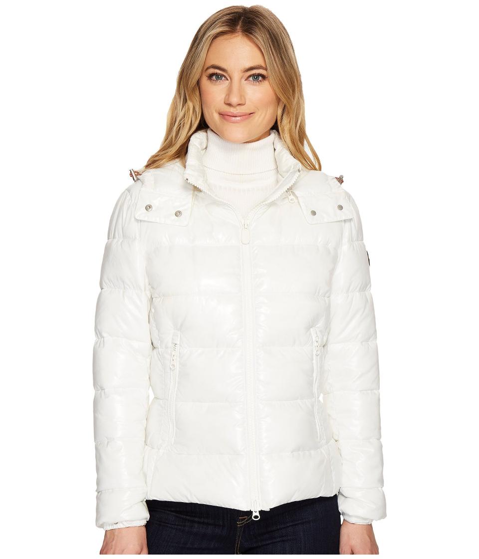 Pairing a lightweight, packable design with down-free insulation, this <a href="https://www.zappos.com/p/save-the-duck-short-coat-with-removable-hood-off-white/product/8968581/color/527" target="_blank">puffer coat</a> is an excellent piece of your stow-able, cold-weather protection.