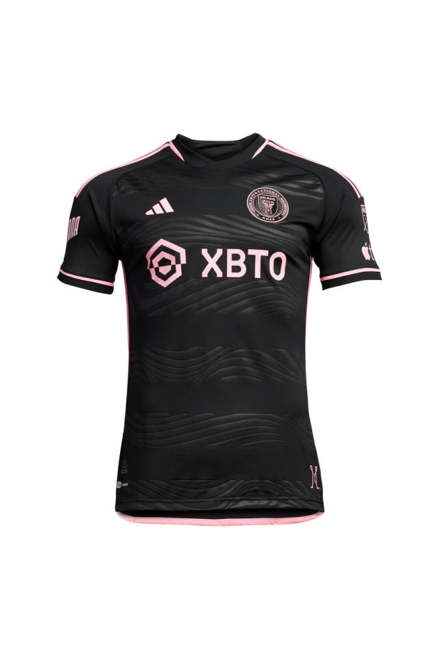 The new Orlando Pirates 2019/2020 kit has finally been revealed