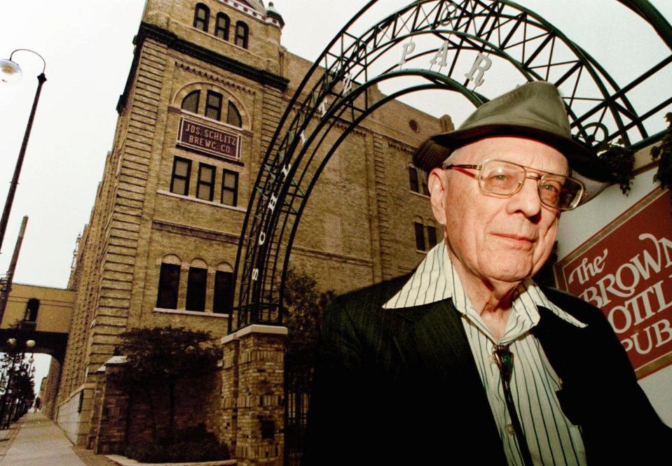 Former Milwaukee Socialist Mayor Frank P. Ziedler stands in front of the former Schlitz Brewery August 2, 1995, in Milwaukee. Ziedler was Milwaukee's mayor from 1948-1960.