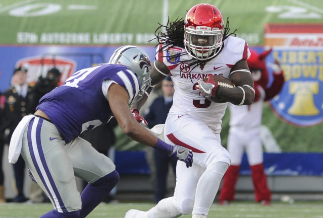 Alex Collins, former Seahawks and Ravens running back, killed in motorcycle  crash at age 28